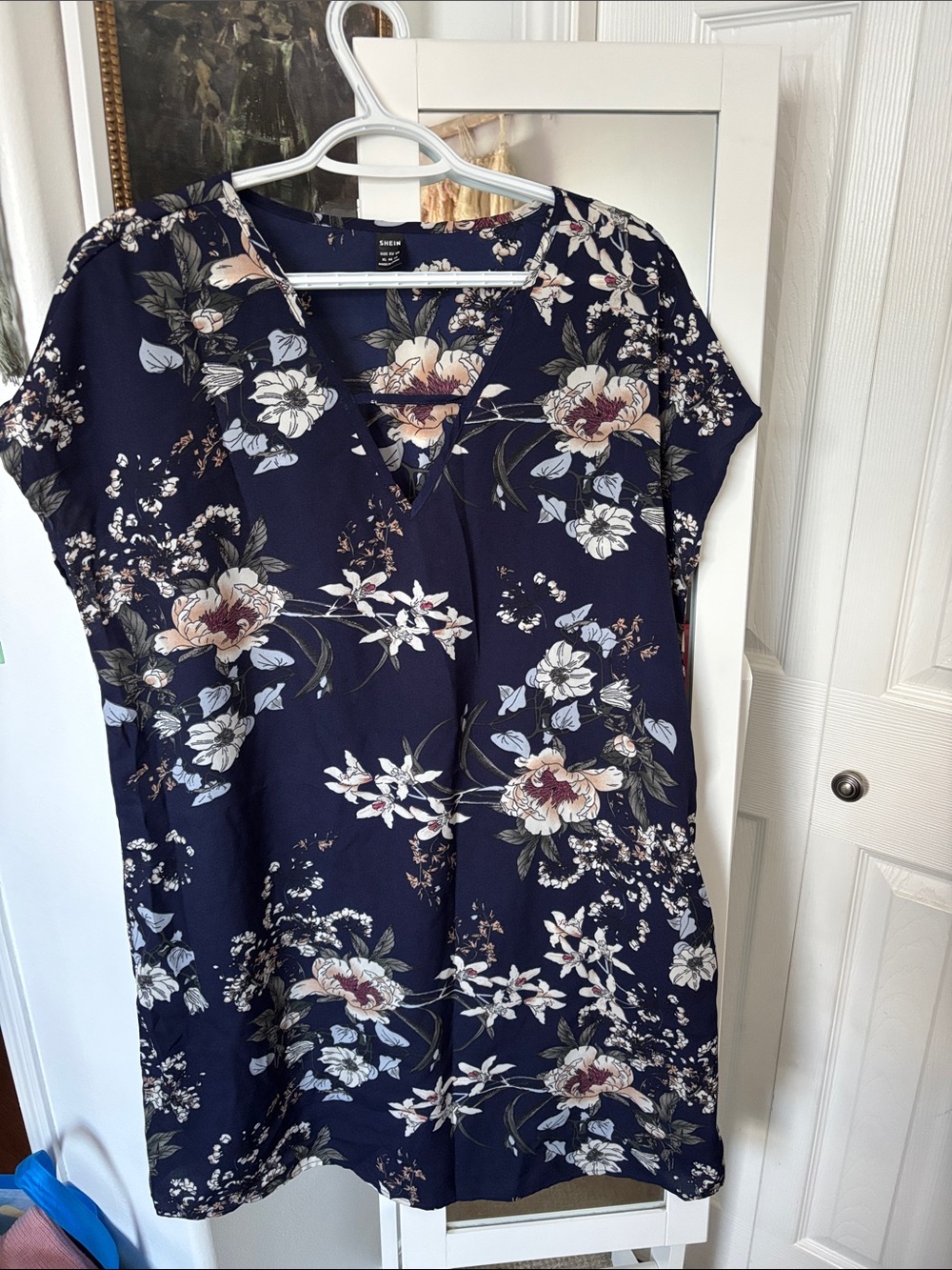 2 blue SHEIN Floral V-Neck Midi Dress